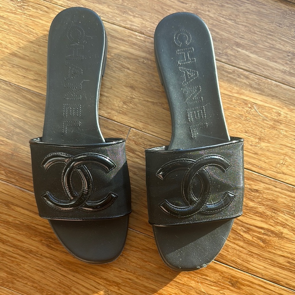 CHANEL Black Slide Sandals